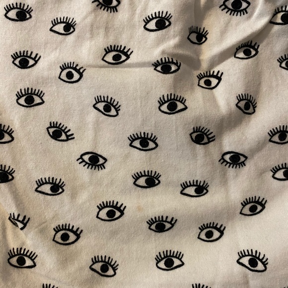 Brandy Melville eye halter top - Picture 4 of 5